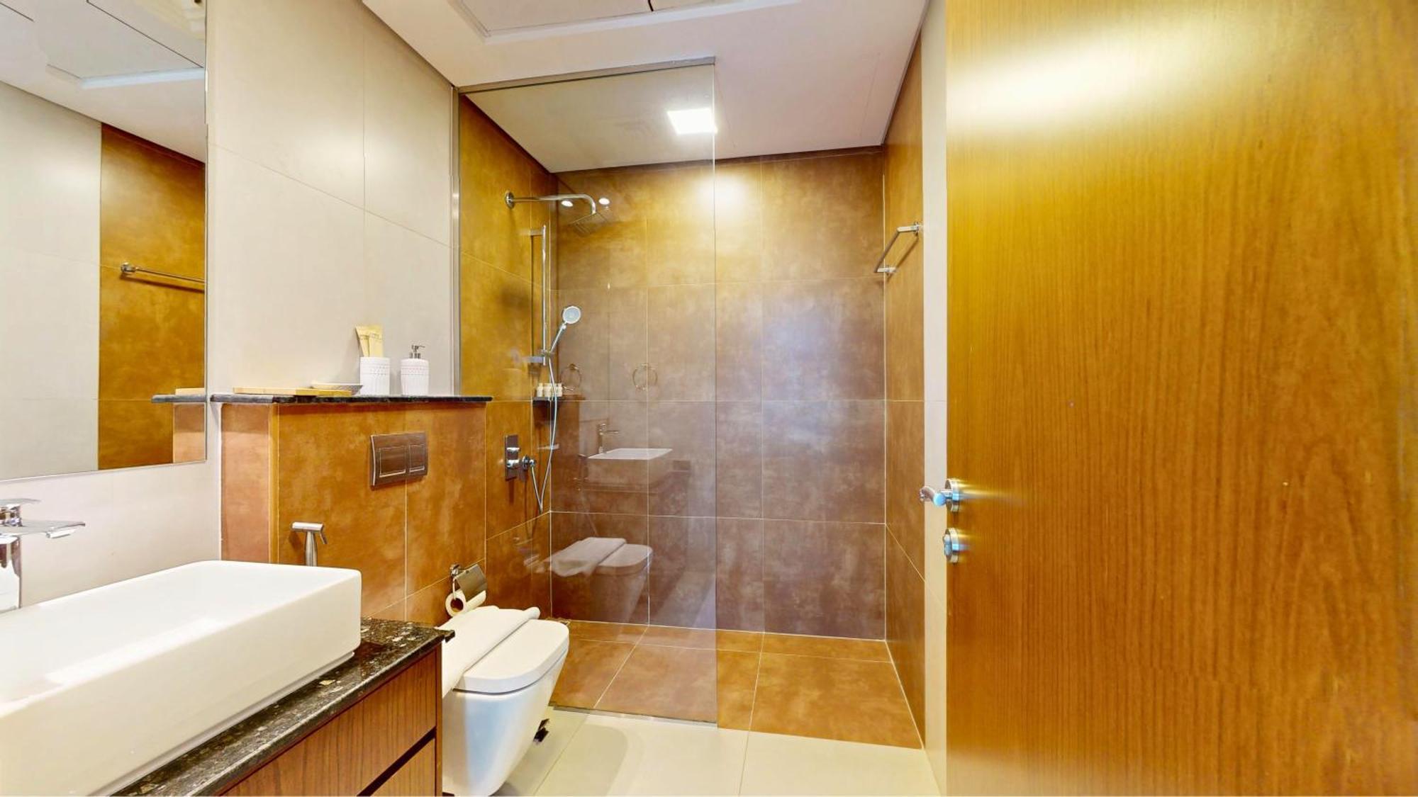 Apartment Chic And Airy 1br Furnished In 2020 Marquis Dubai